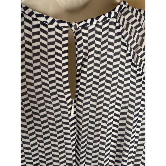 LK Bennett Addison Dress 2 - Picture 13 of 14